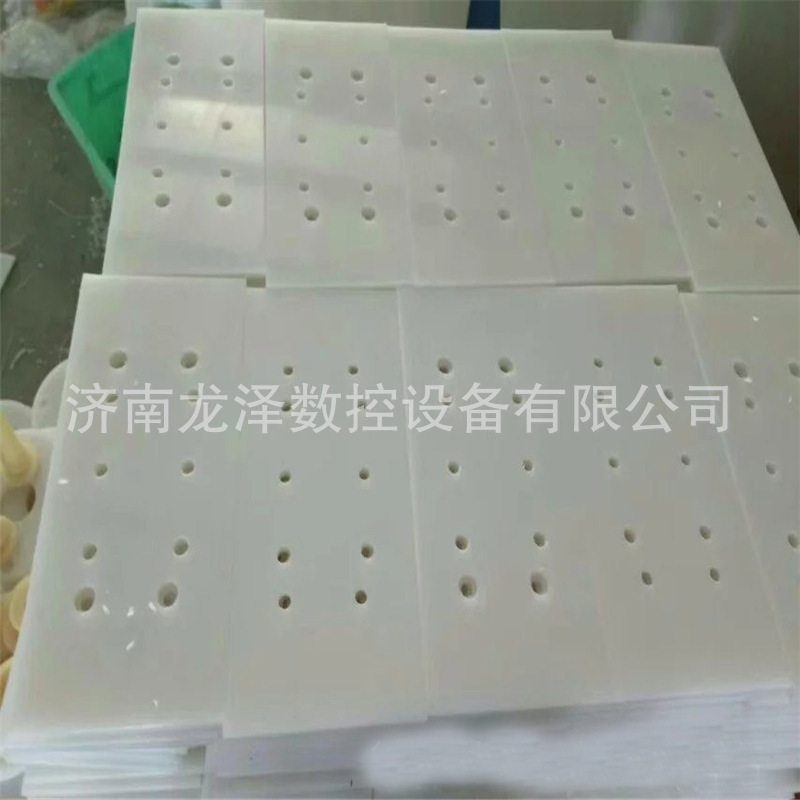 廠家直銷龍澤數控大型1350木工雕刻機 數控電動雕刻機 沙發板材切割機 浮雕雕刻機  PVC雕刻機 阻燃材料切割機示例圖10