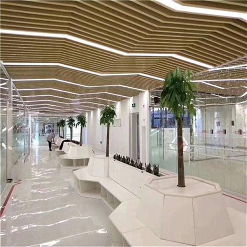 廣東揭陽吊頂鋁方通歐品 辦公室U型鋁方通 吊項(xiàng)材料規(guī)格齊全